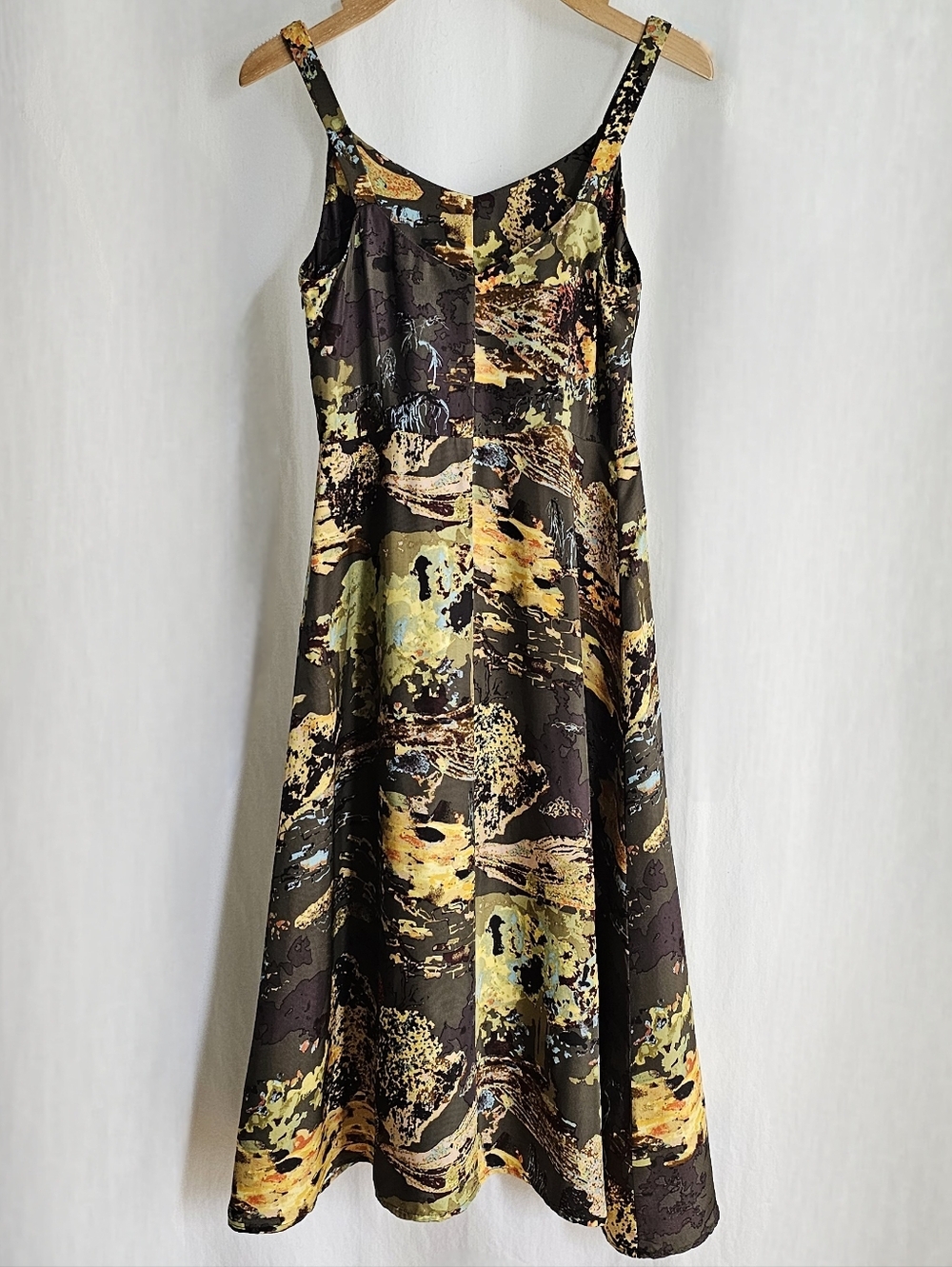 Aritzia Wilfred Le Fou Colette Midi Slip Dress - Picture 3 of 16